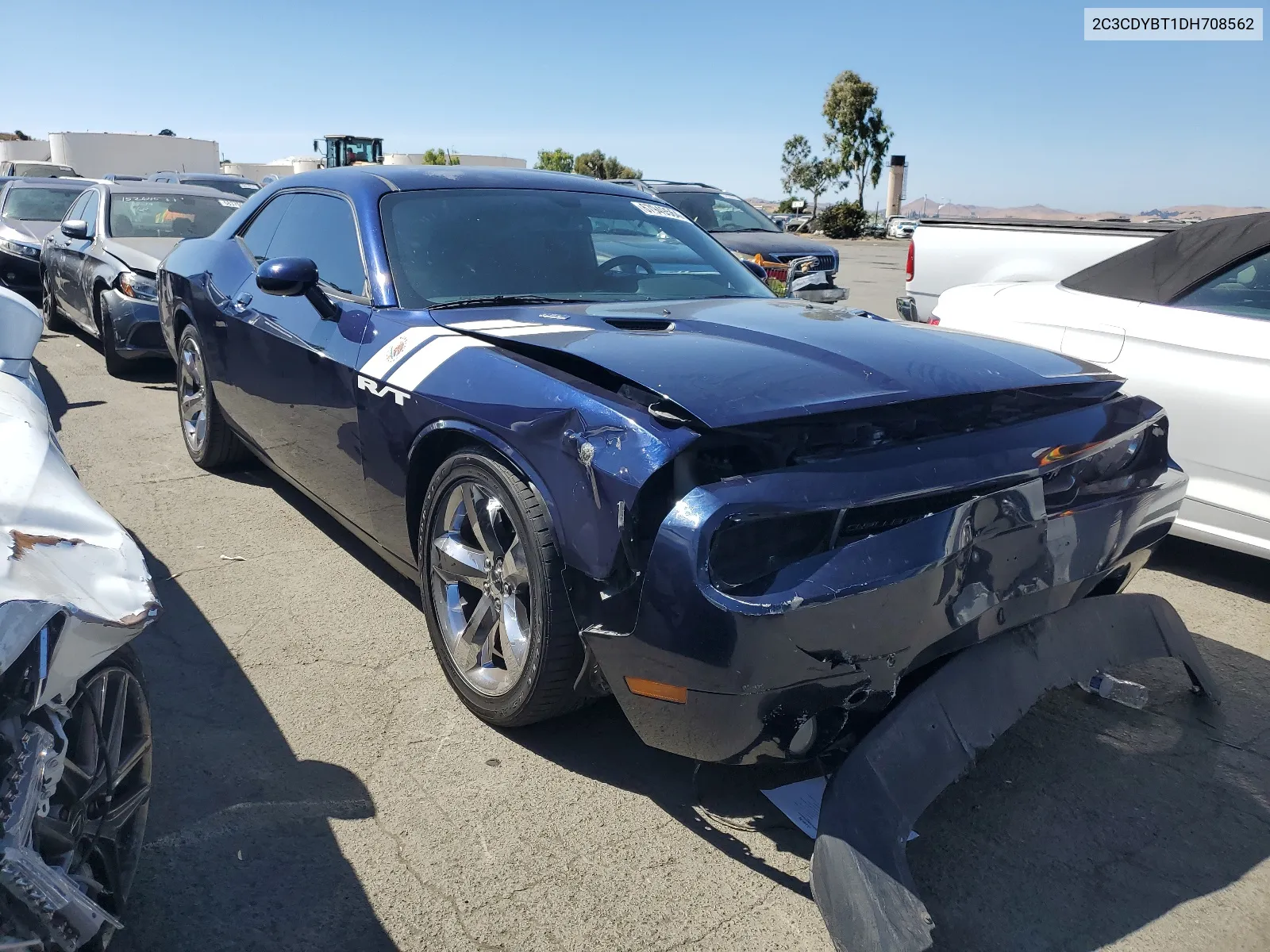 2013 Dodge Challenger R/T VIN: 2C3CDYBT1DH708562 Lot: 67949564