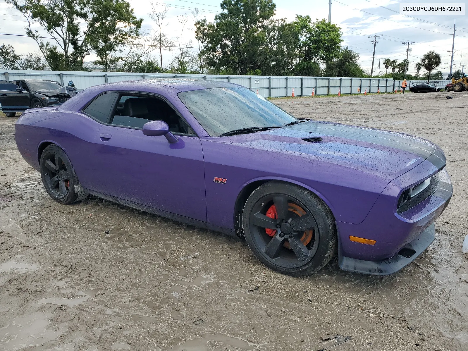 2C3CDYCJ6DH672221 2013 Dodge Challenger Srt-8