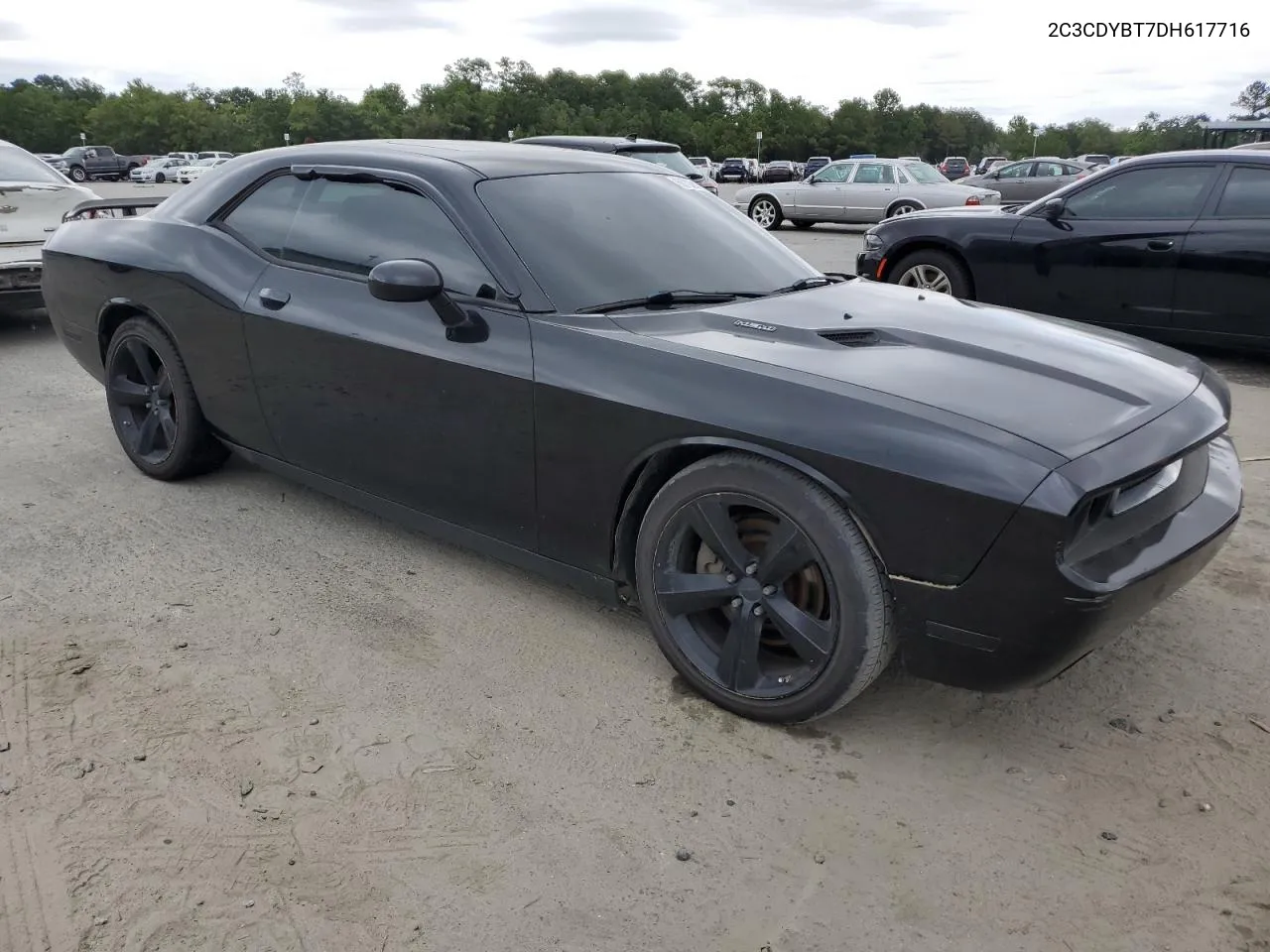 2013 Dodge Challenger R/T VIN: 2C3CDYBT7DH617716 Lot: 68703334