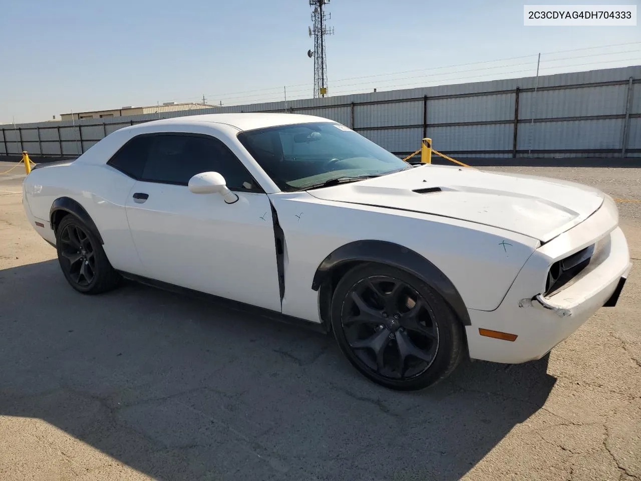 2C3CDYAG4DH704333 2013 Dodge Challenger Sxt