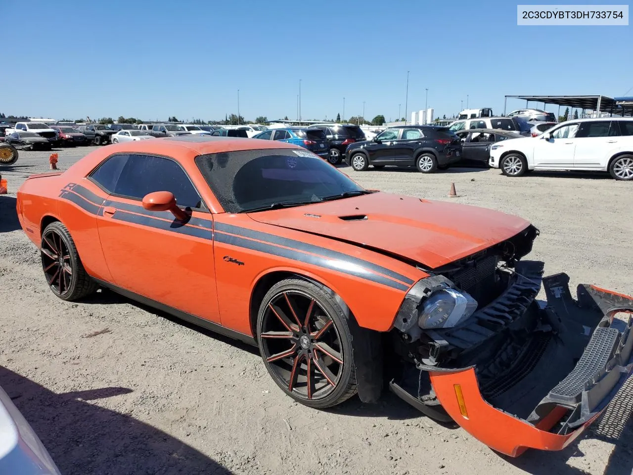 2013 Dodge Challenger R/T VIN: 2C3CDYBT3DH733754 Lot: 70415354