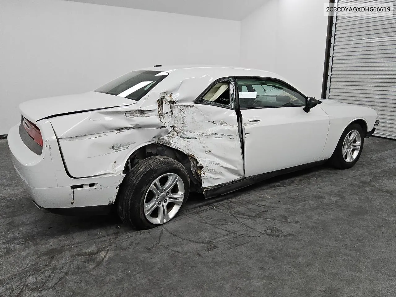 2013 Dodge Challenger Sxt VIN: 2C3CDYAGXDH566619 Lot: 72926124