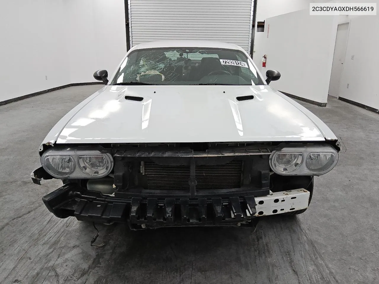 2013 Dodge Challenger Sxt VIN: 2C3CDYAGXDH566619 Lot: 72926124