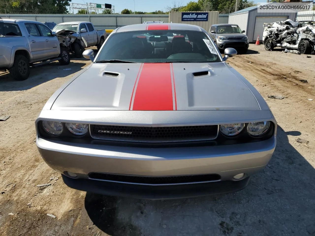 2013 Dodge Challenger Sxt VIN: 2C3CDYAG0DH666017 Lot: 73981394