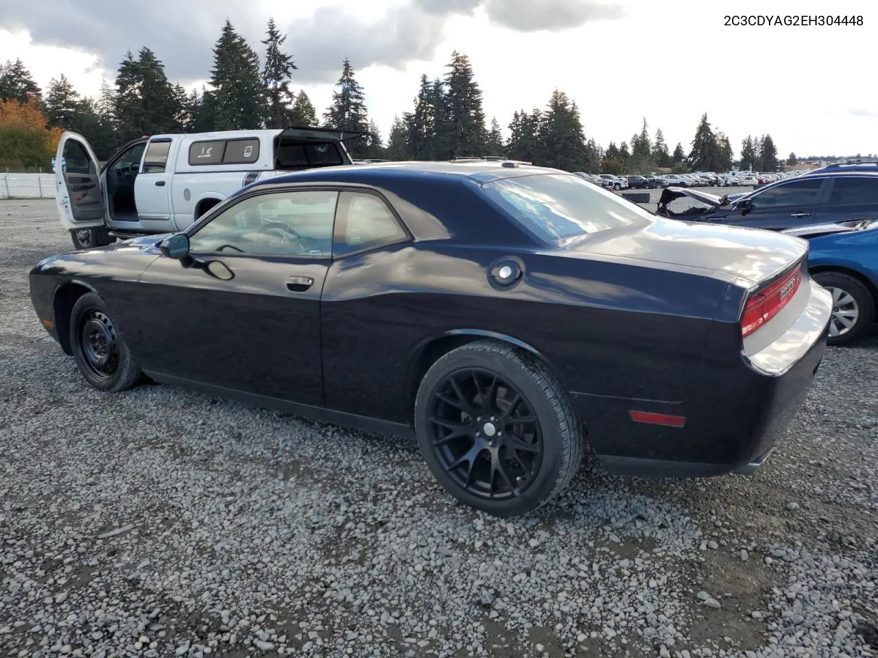 2C3CDYAG2EH304448 2014 Dodge Challenger Sxt