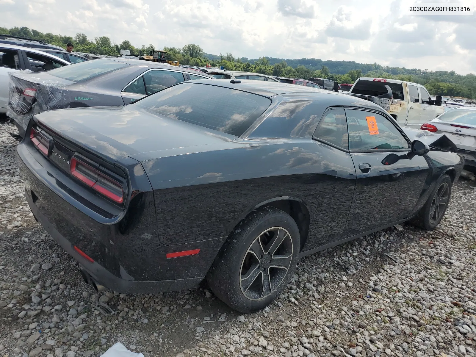 2C3CDZAG0FH831816 2015 Dodge Challenger Sxt