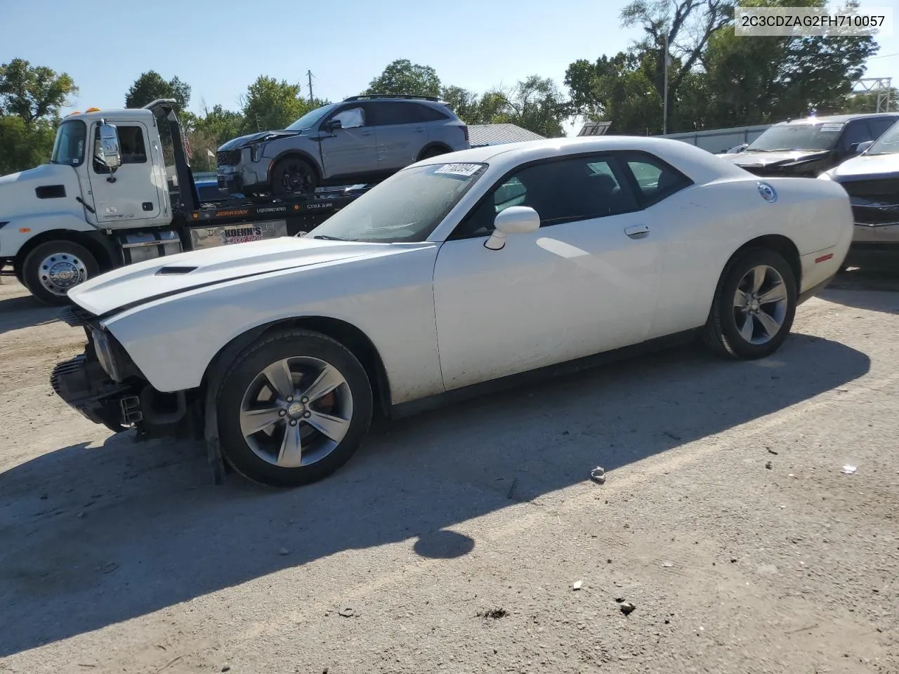 2015 Dodge Challenger Sxt VIN: 2C3CDZAG2FH710057 Lot: 71182094