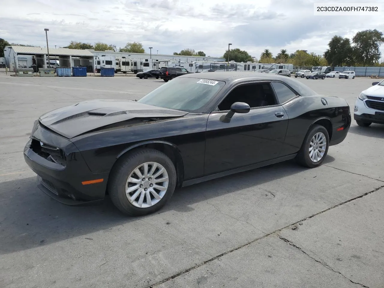 2015 Dodge Challenger Sxt VIN: 2C3CDZAG0FH747382 Lot: 72085244