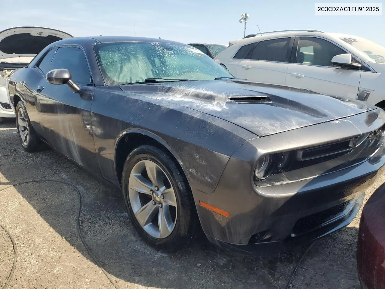 2C3CDZAG1FH912825 2015 Dodge Challenger Sxt