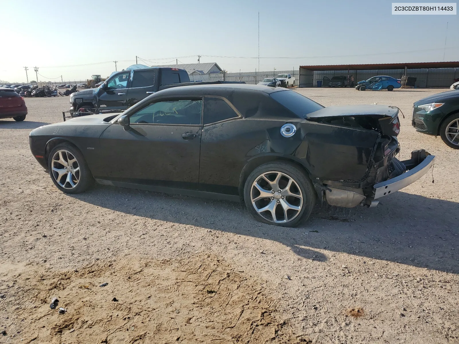 2C3CDZBT8GH114433 2016 Dodge Challenger R/T