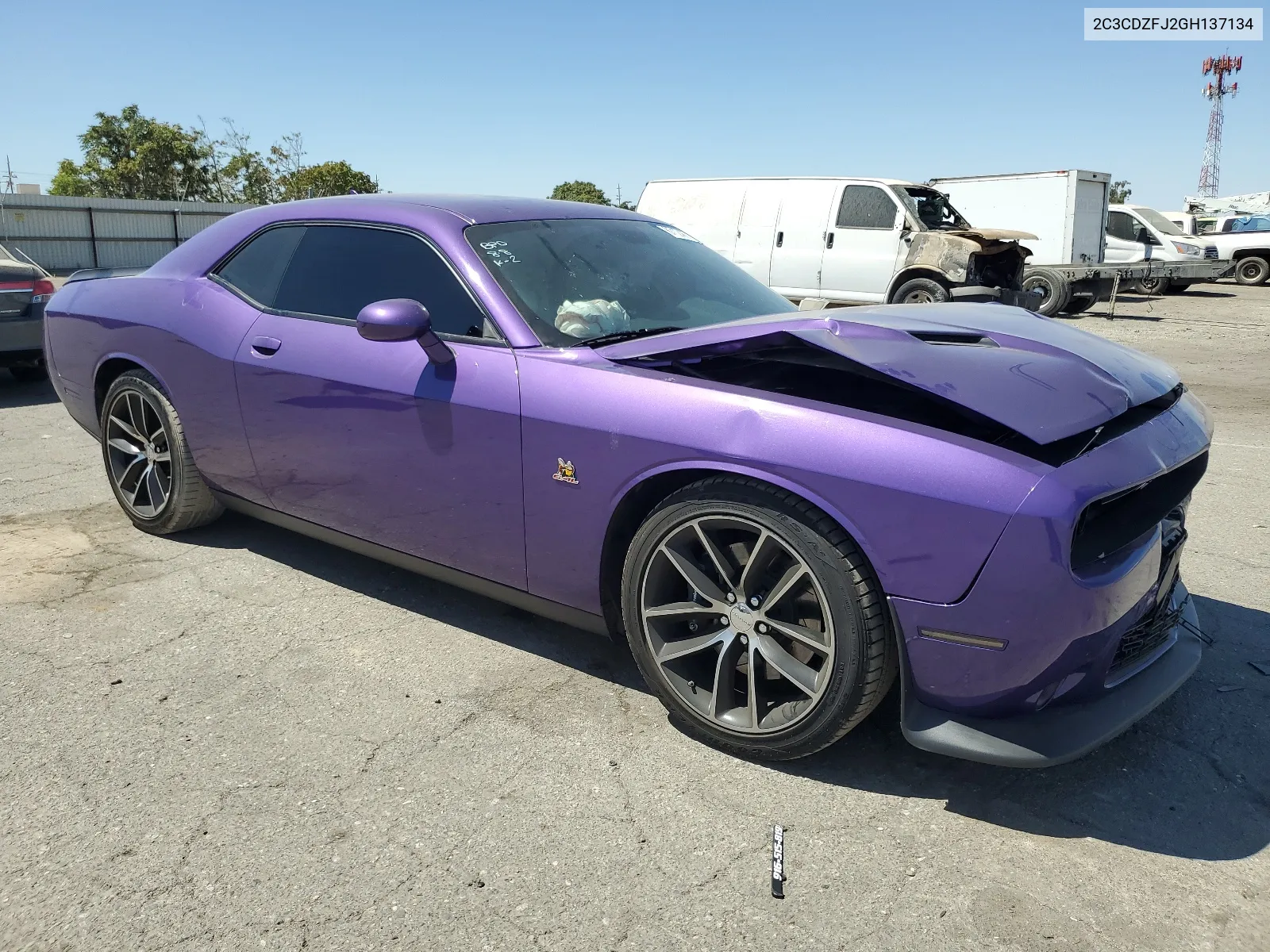 2C3CDZFJ2GH137134 2016 Dodge Challenger R/T Scat Pack