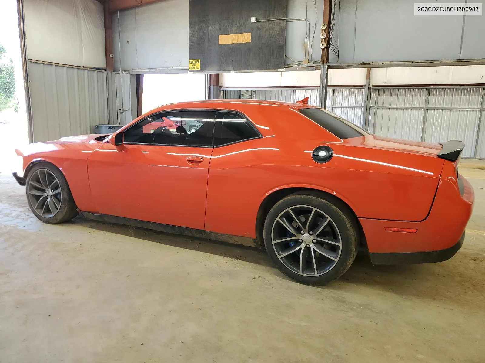 2C3CDZFJ8GH300983 2016 Dodge Challenger R/T Scat Pack