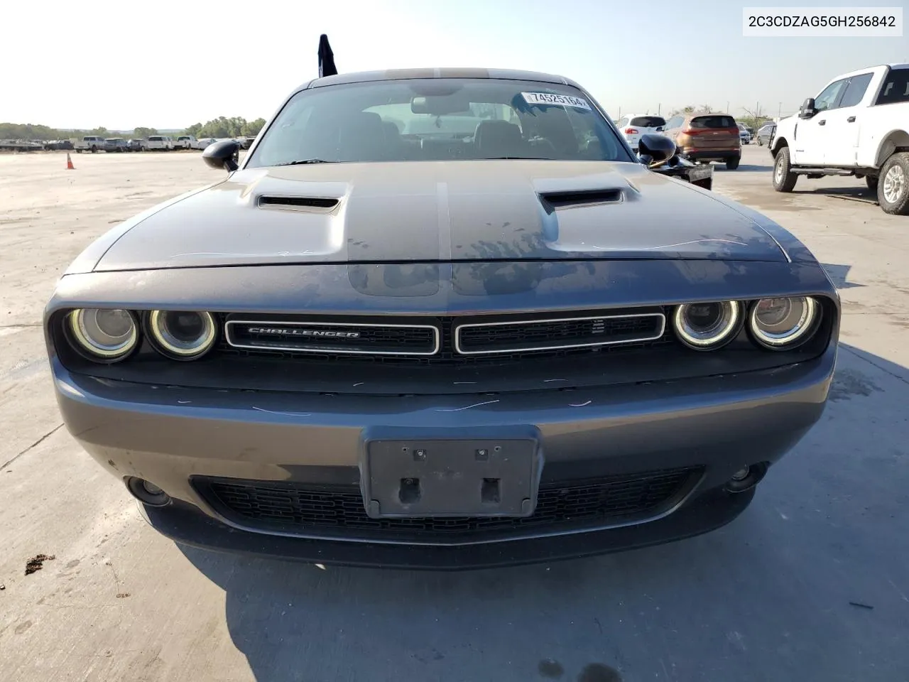 2016 Dodge Challenger Sxt VIN: 2C3CDZAG5GH256842 Lot: 74525164