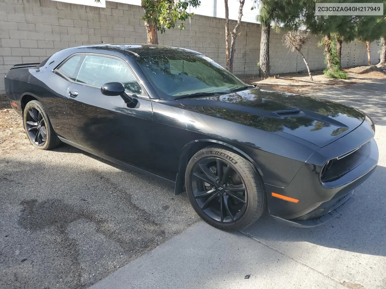 2016 Dodge Challenger Sxt VIN: 2C3CDZAG4GH217949 Lot: 75676004