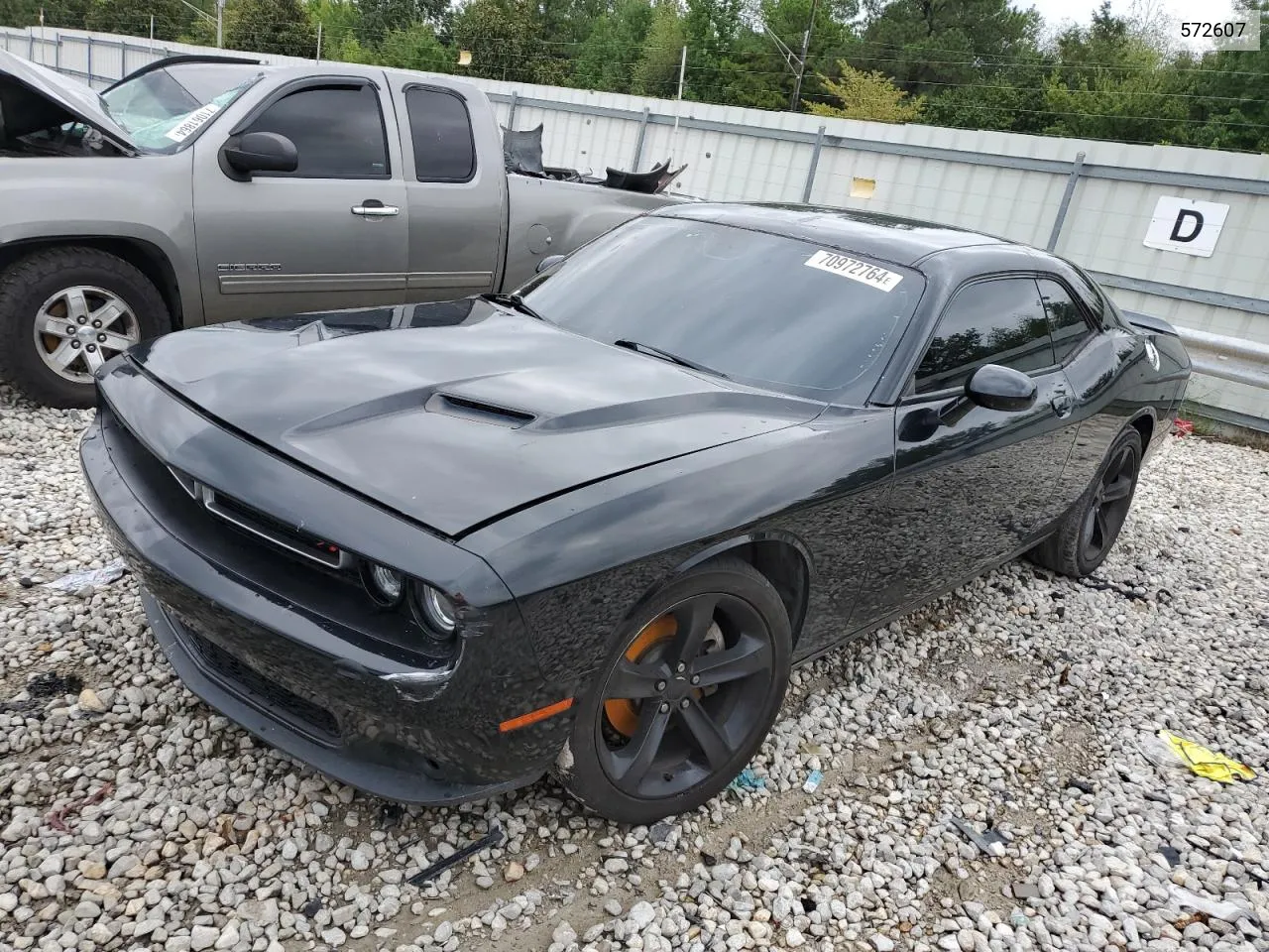 2017 Dodge Challenger VIN: 572607 Lot: 70972764