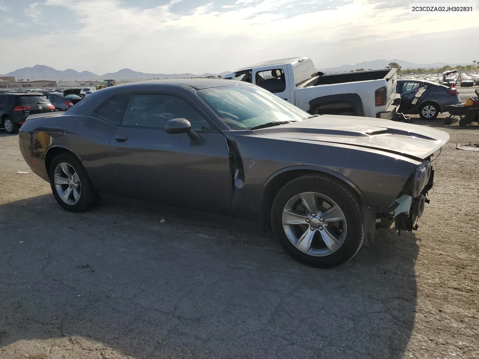 2C3CDZAG2JH302831 2018 Dodge Challenger Sxt