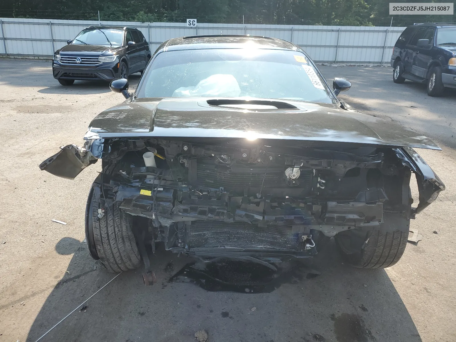 2C3CDZFJ5JH215087 2018 Dodge Challenger R/T 392