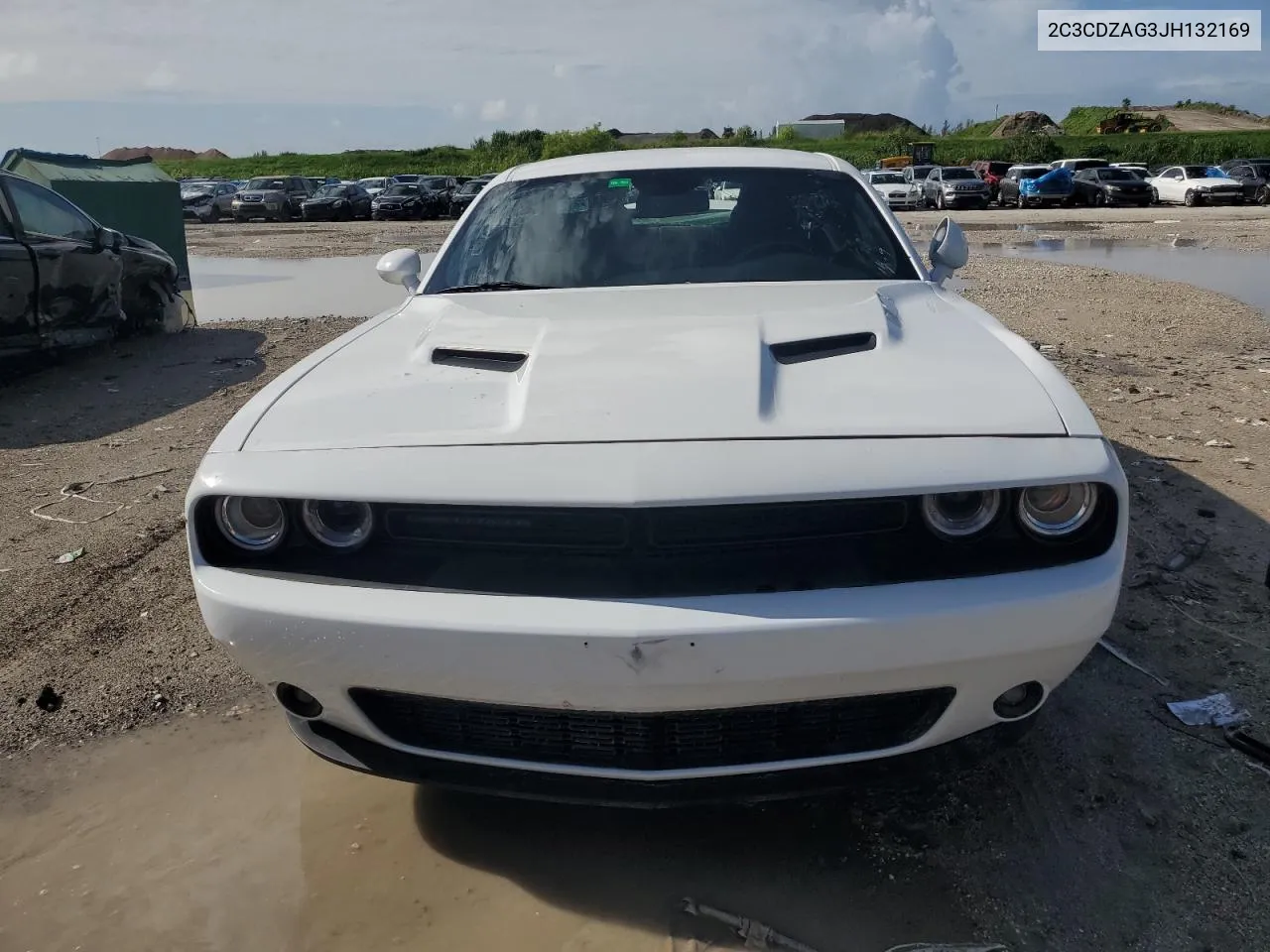 2C3CDZAG3JH132169 2018 Dodge Challenger Sxt