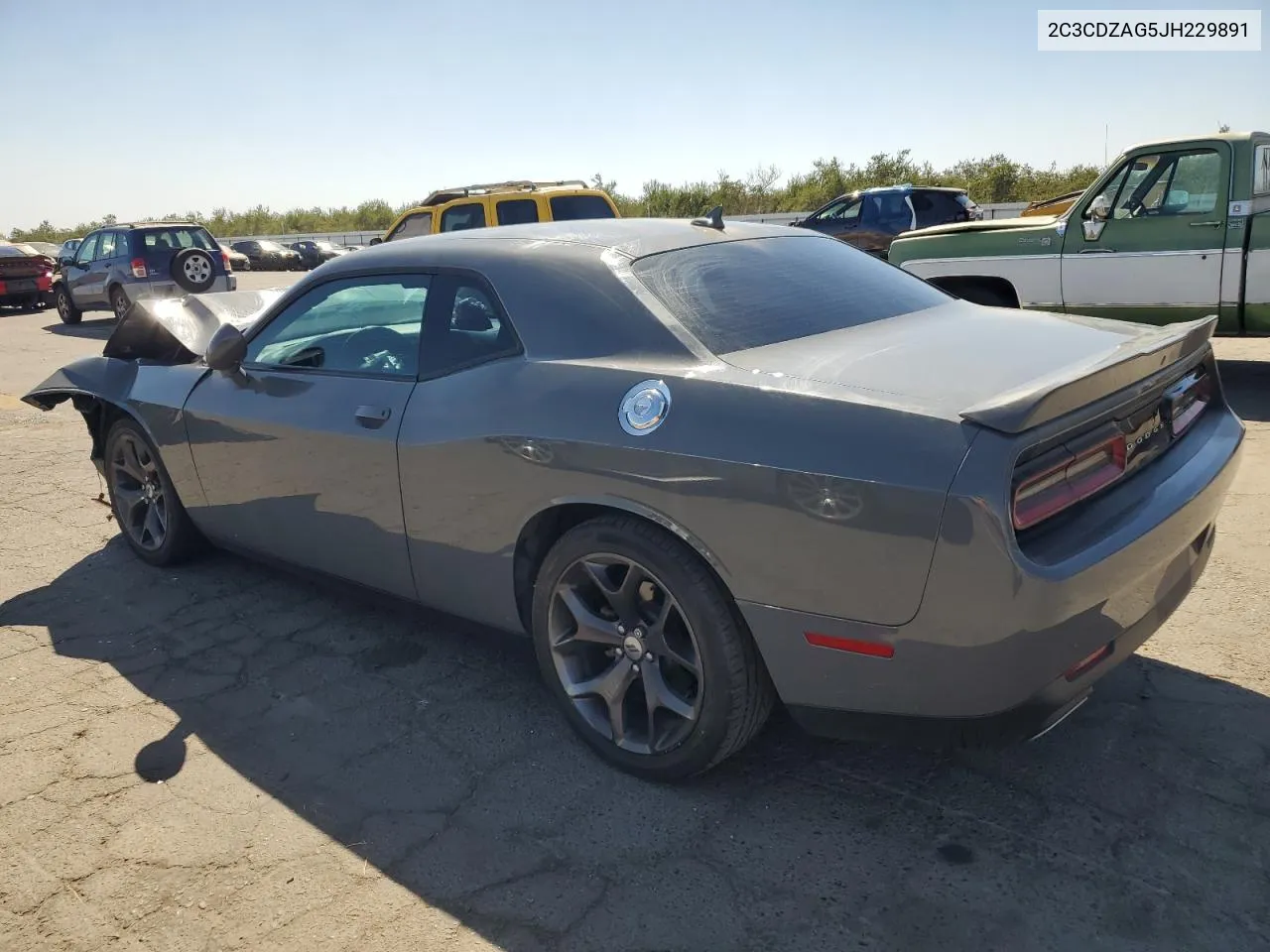 2018 Dodge Challenger Sxt VIN: 2C3CDZAG5JH229891 Lot: 70836214