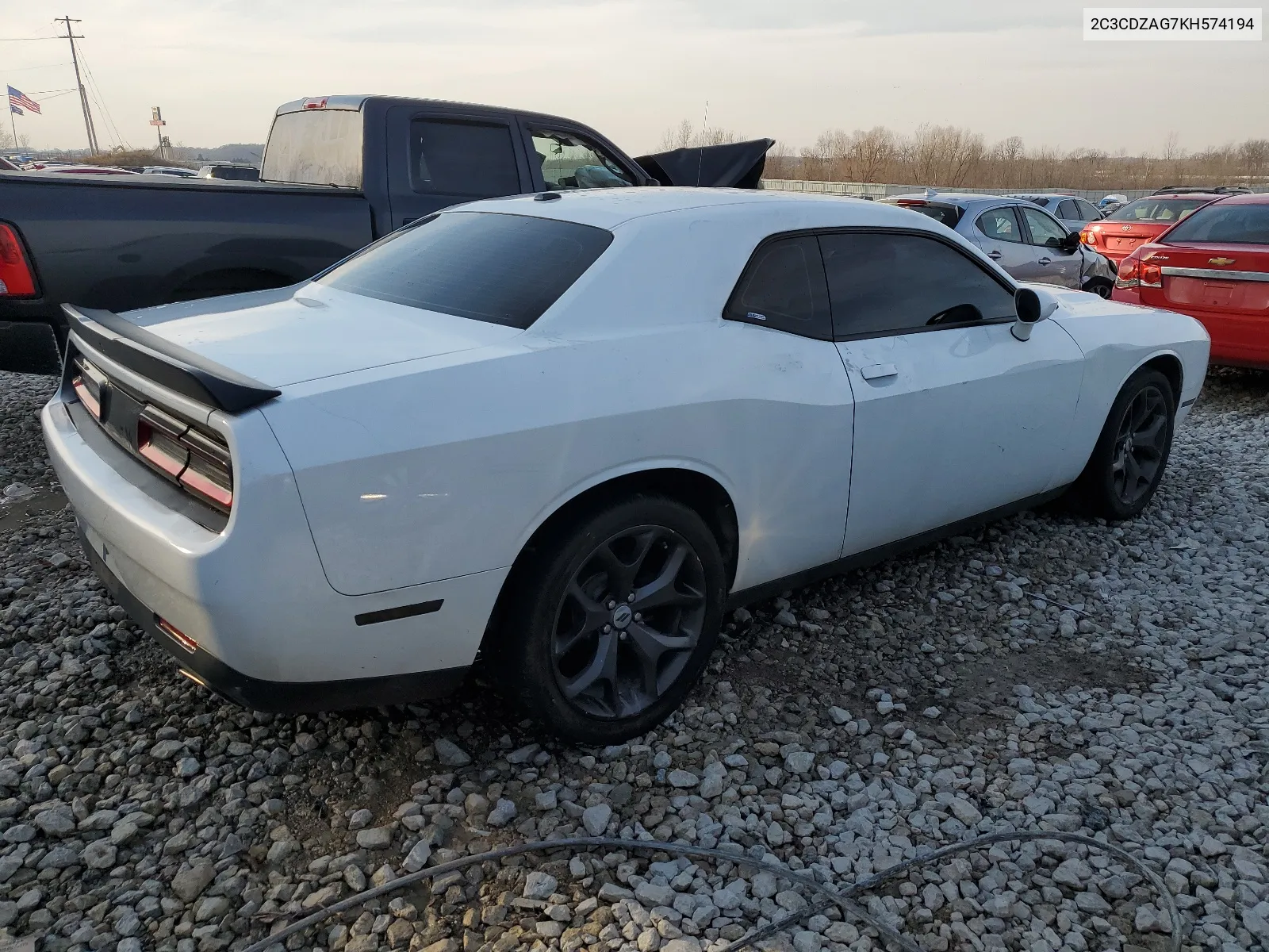 2C3CDZAG7KH574194 2019 Dodge Challenger Sxt