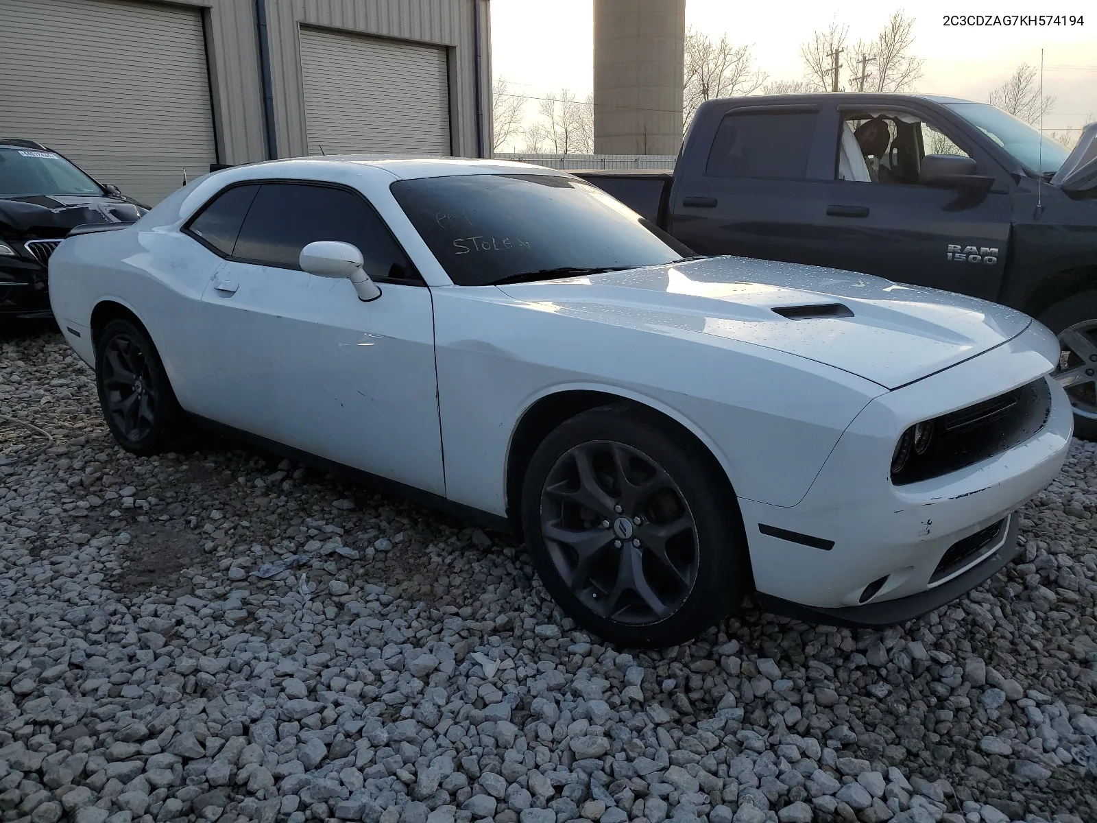 2C3CDZAG7KH574194 2019 Dodge Challenger Sxt