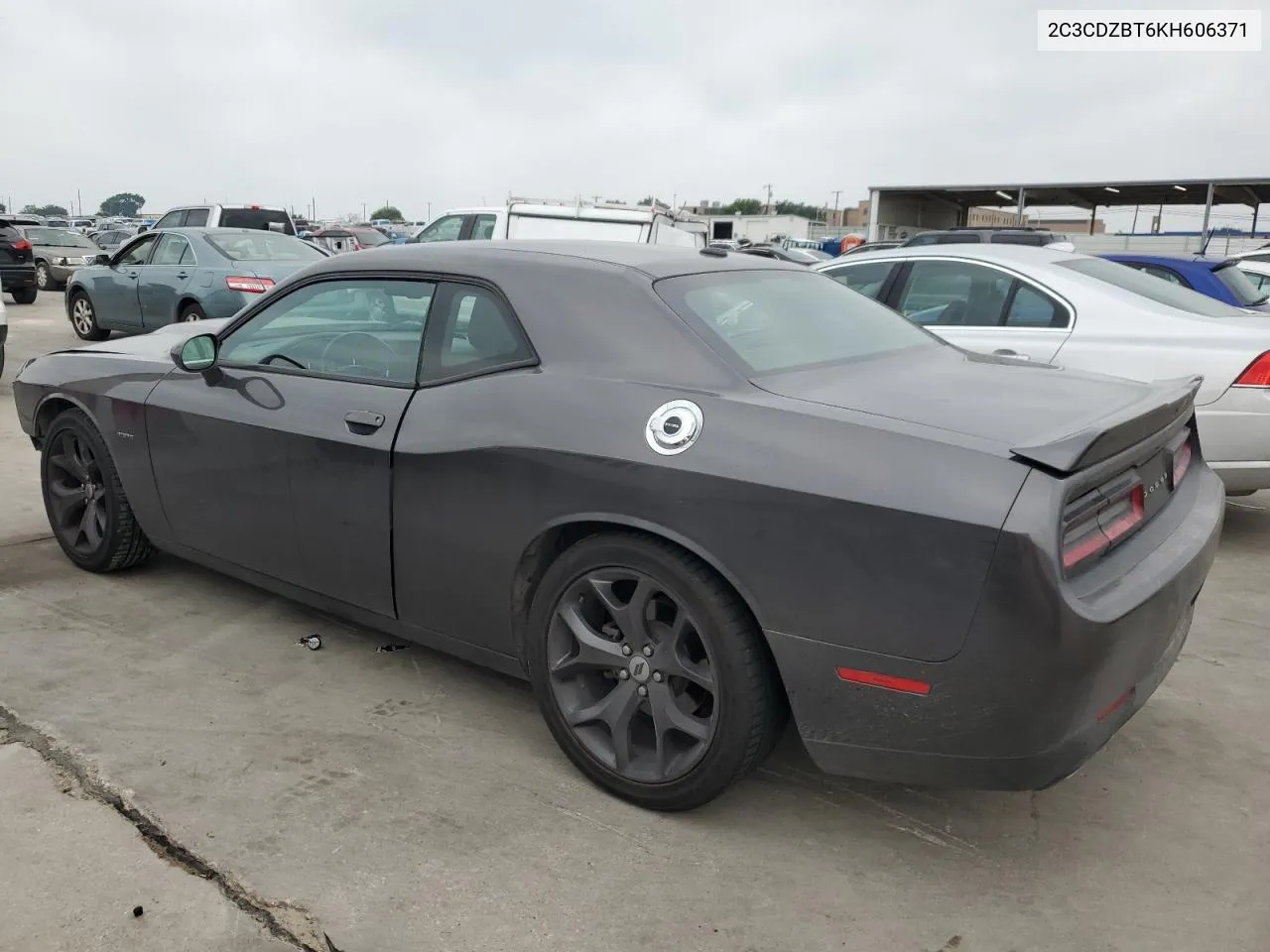 2C3CDZBT6KH606371 2019 Dodge Challenger R/T