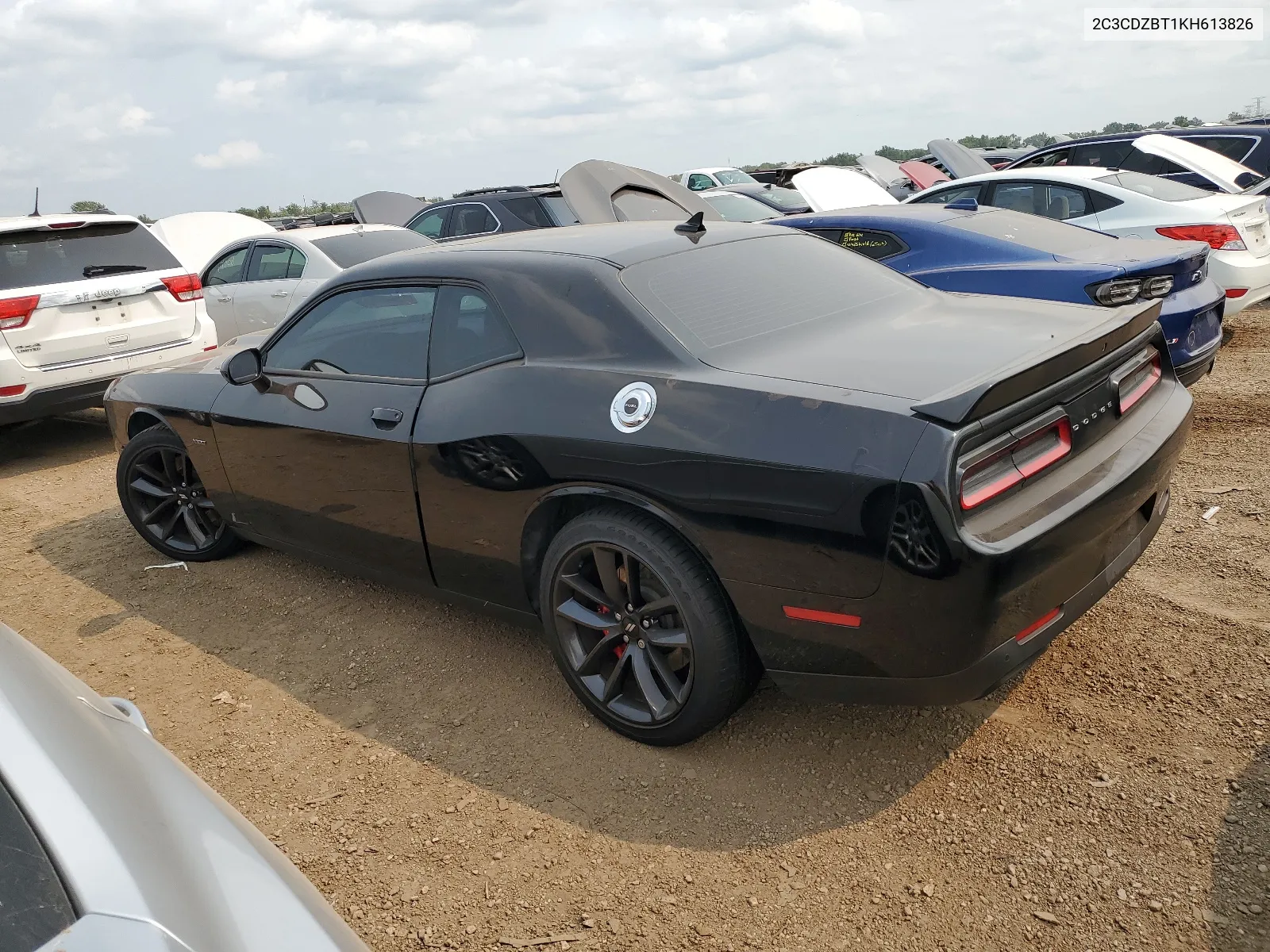 2019 Dodge Challenger R/T VIN: 2C3CDZBT1KH613826 Lot: 63796094