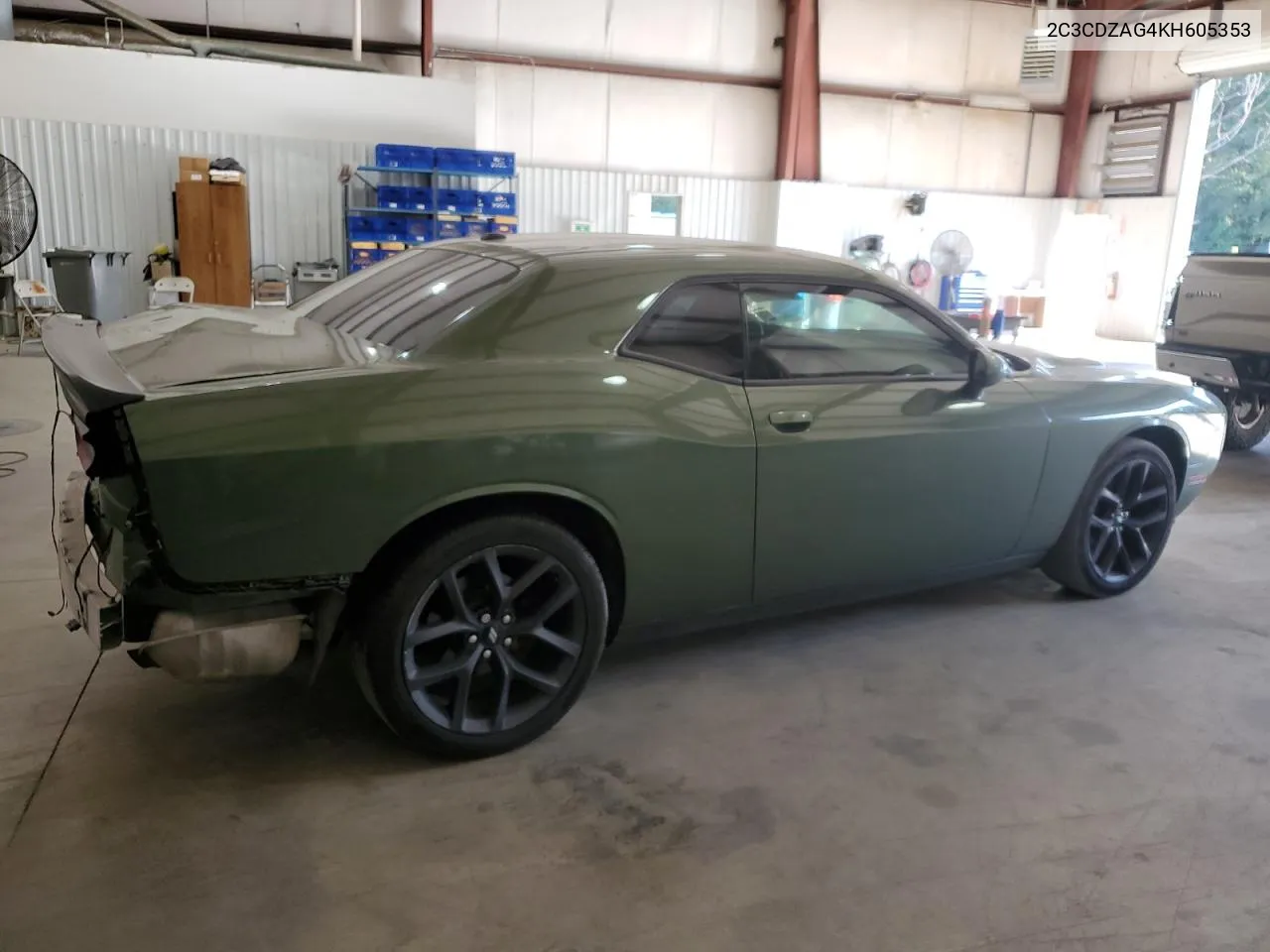 2019 Dodge Challenger Sxt VIN: 2C3CDZAG4KH605353 Lot: 67658854