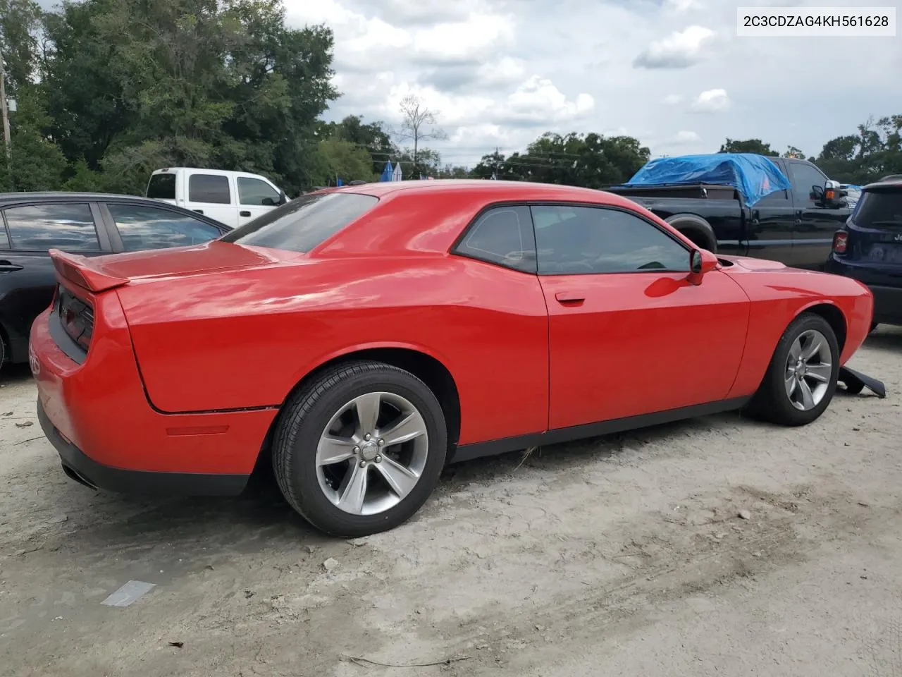 2019 Dodge Challenger Sxt VIN: 2C3CDZAG4KH561628 Lot: 68701554