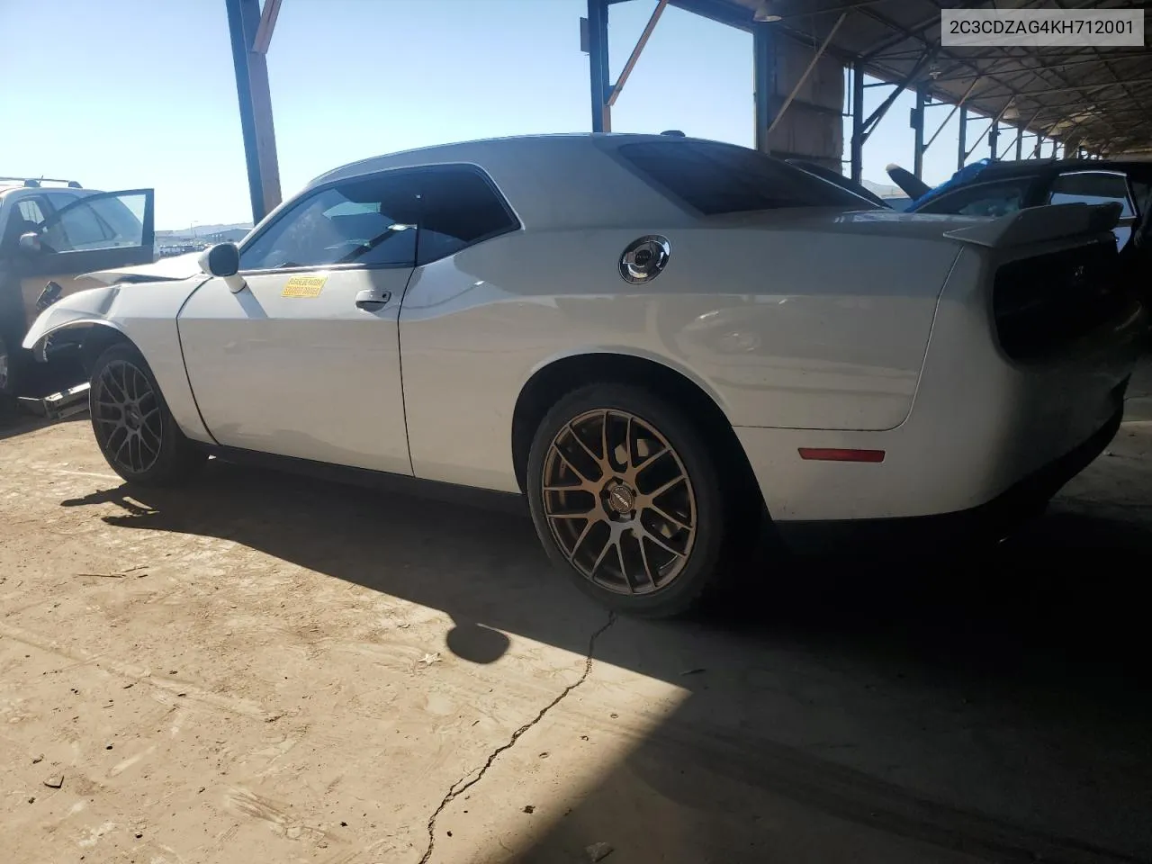 2019 Dodge Challenger Sxt VIN: 2C3CDZAG4KH712001 Lot: 70070144