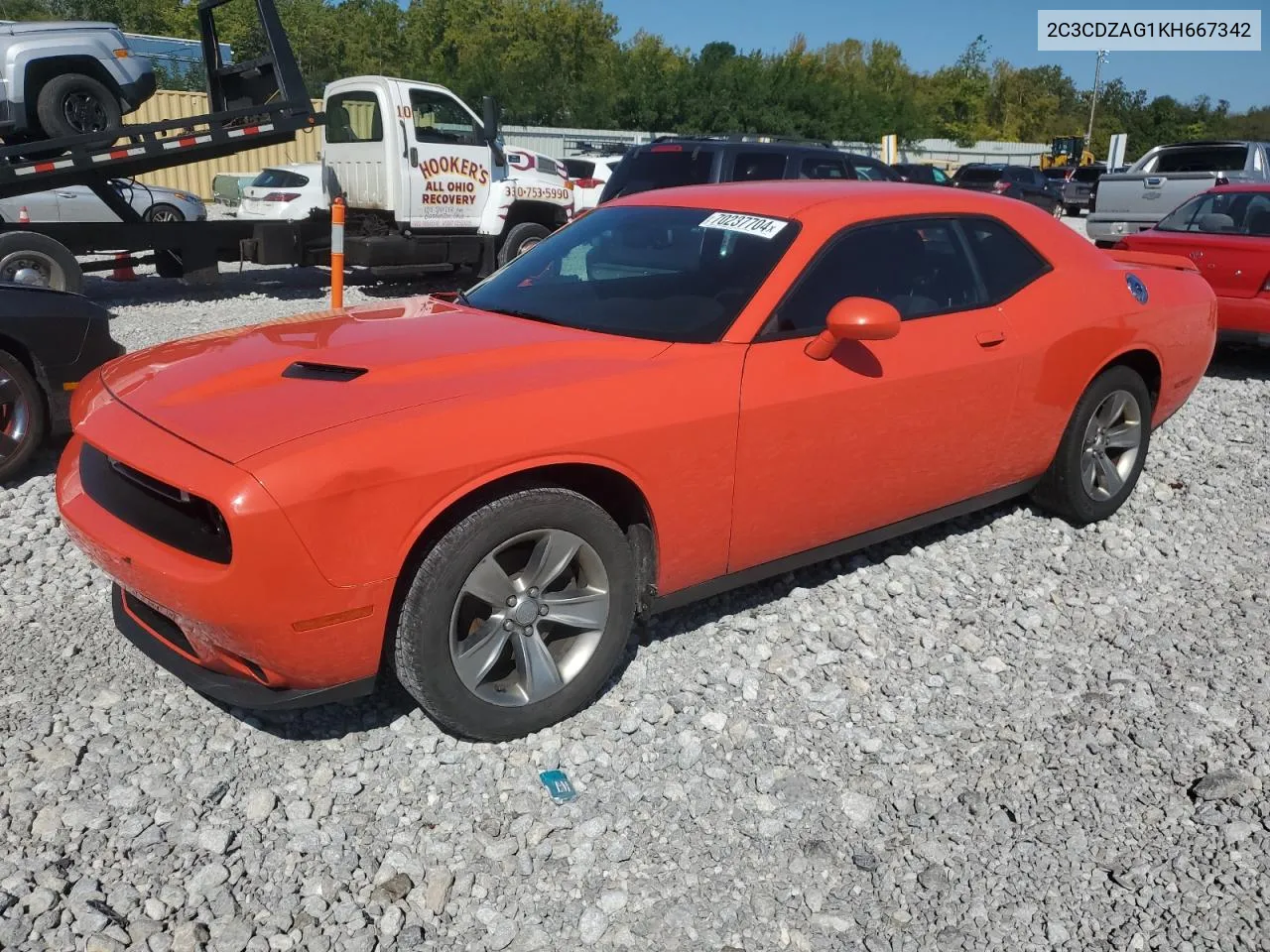 2019 Dodge Challenger Sxt VIN: 2C3CDZAG1KH667342 Lot: 70237704