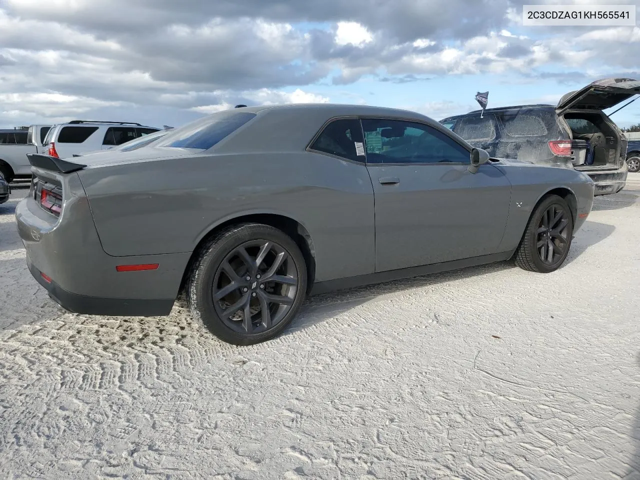 2019 Dodge Challenger Sxt VIN: 2C3CDZAG1KH565541 Lot: 77247064