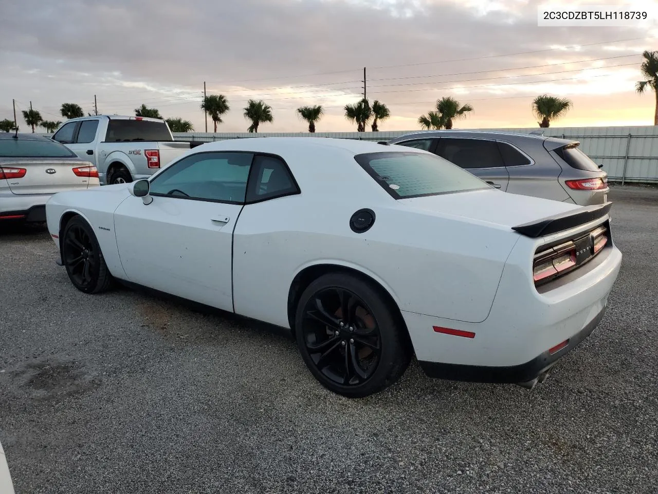 2020 Dodge Challenger R/T VIN: 2C3CDZBT5LH118739 Lot: 74493764