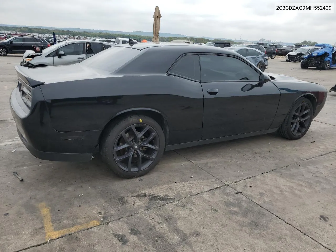 2021 Dodge Challenger Sxt VIN: 2C3CDZAG9MH552409 Lot: 70130034