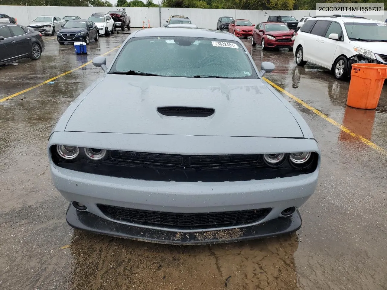 2021 Dodge Challenger R/T VIN: 2C3CDZBT4MH555732 Lot: 73532404