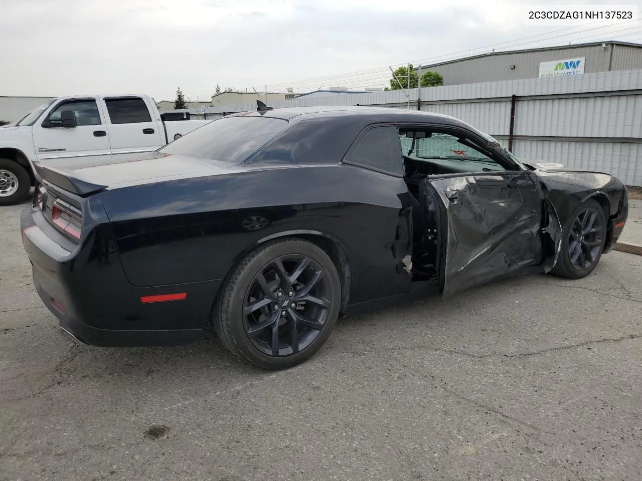 2022 Dodge Challenger Sxt VIN: 2C3CDZAG1NH137523 Lot: 62883624