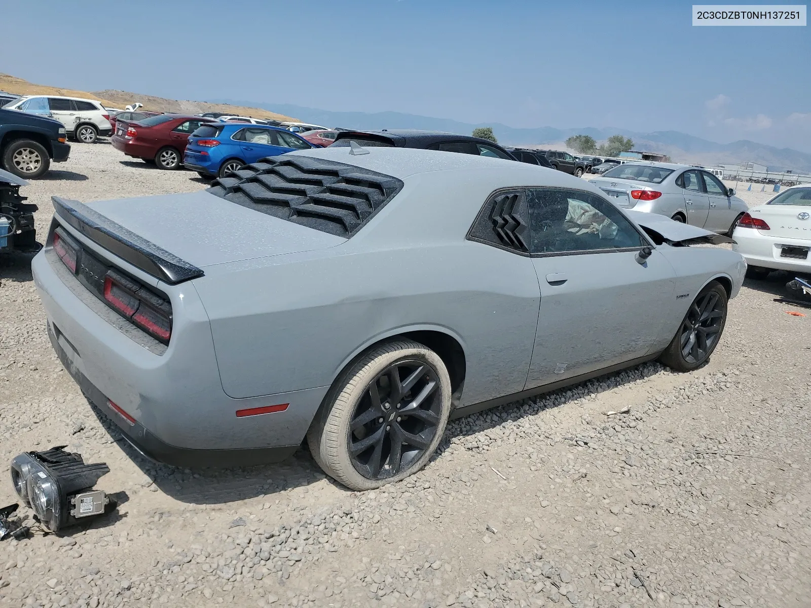 2022 Dodge Challenger R/T VIN: 2C3CDZBT0NH137251 Lot: 64441564