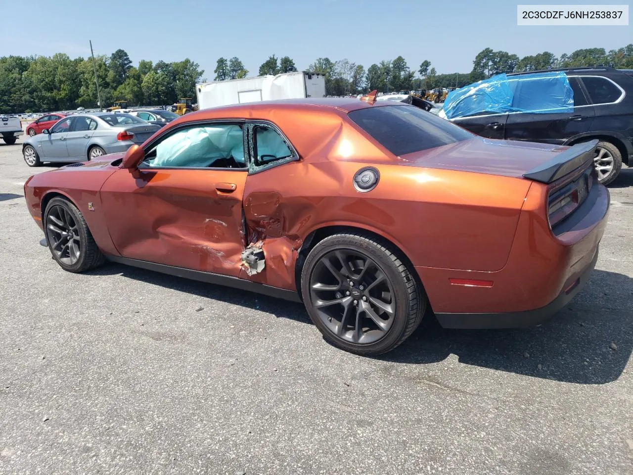 2022 Dodge Challenger R/T Scat Pack VIN: 2C3CDZFJ6NH253837 Lot: 68225324