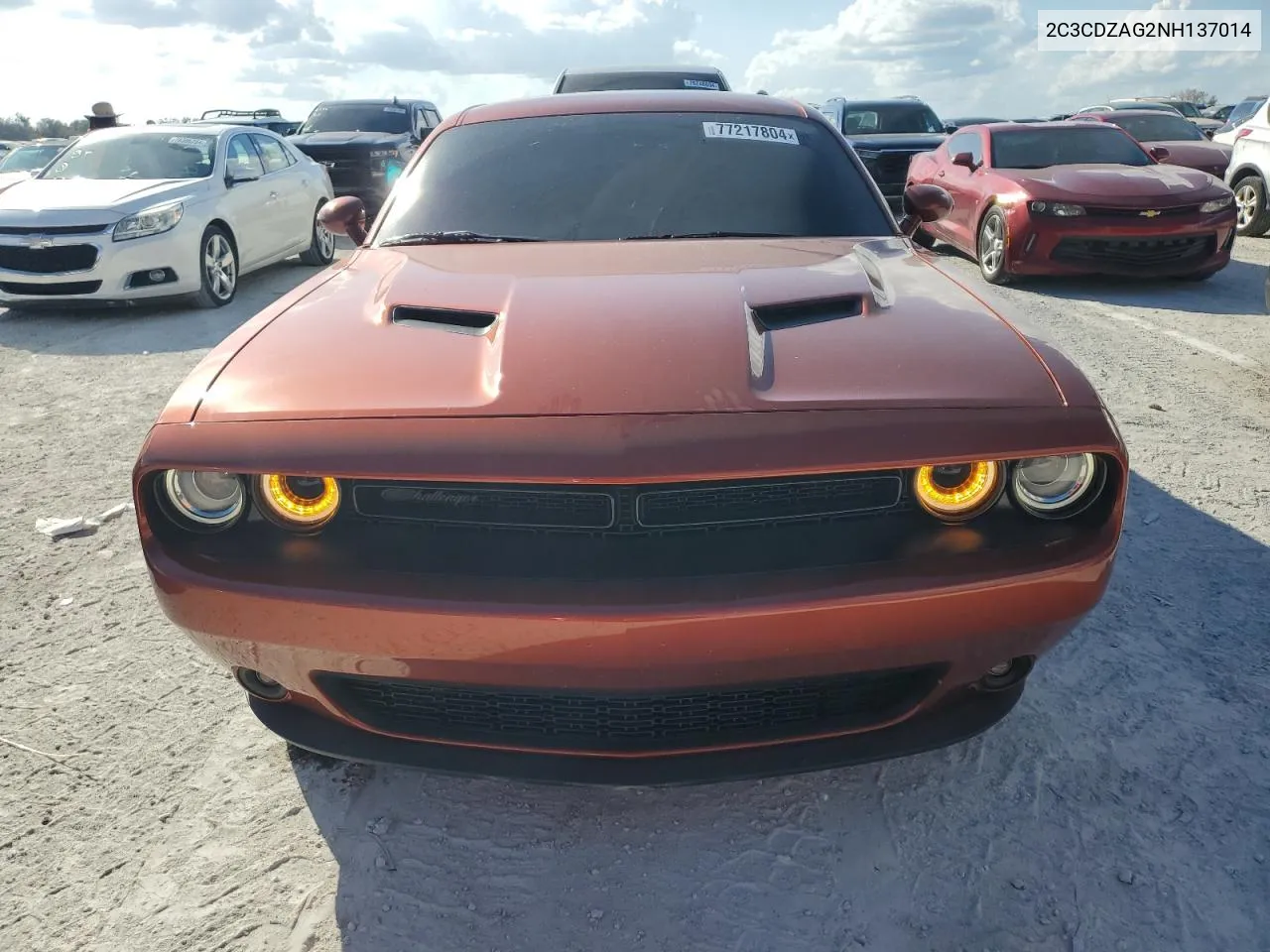 2022 Dodge Challenger Sxt VIN: 2C3CDZAG2NH137014 Lot: 77217804