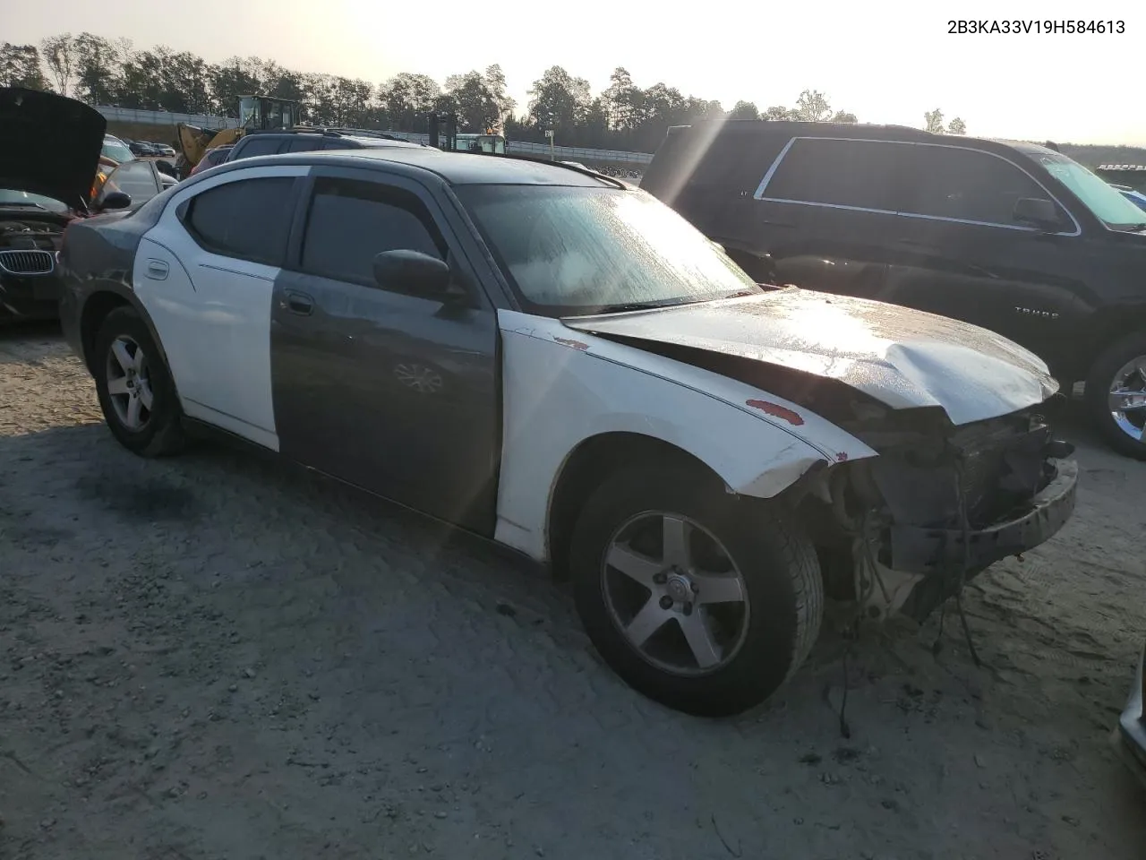 2009 Dodge Charger Sxt VIN: 2B3KA33V19H584613 Lot: 71048394