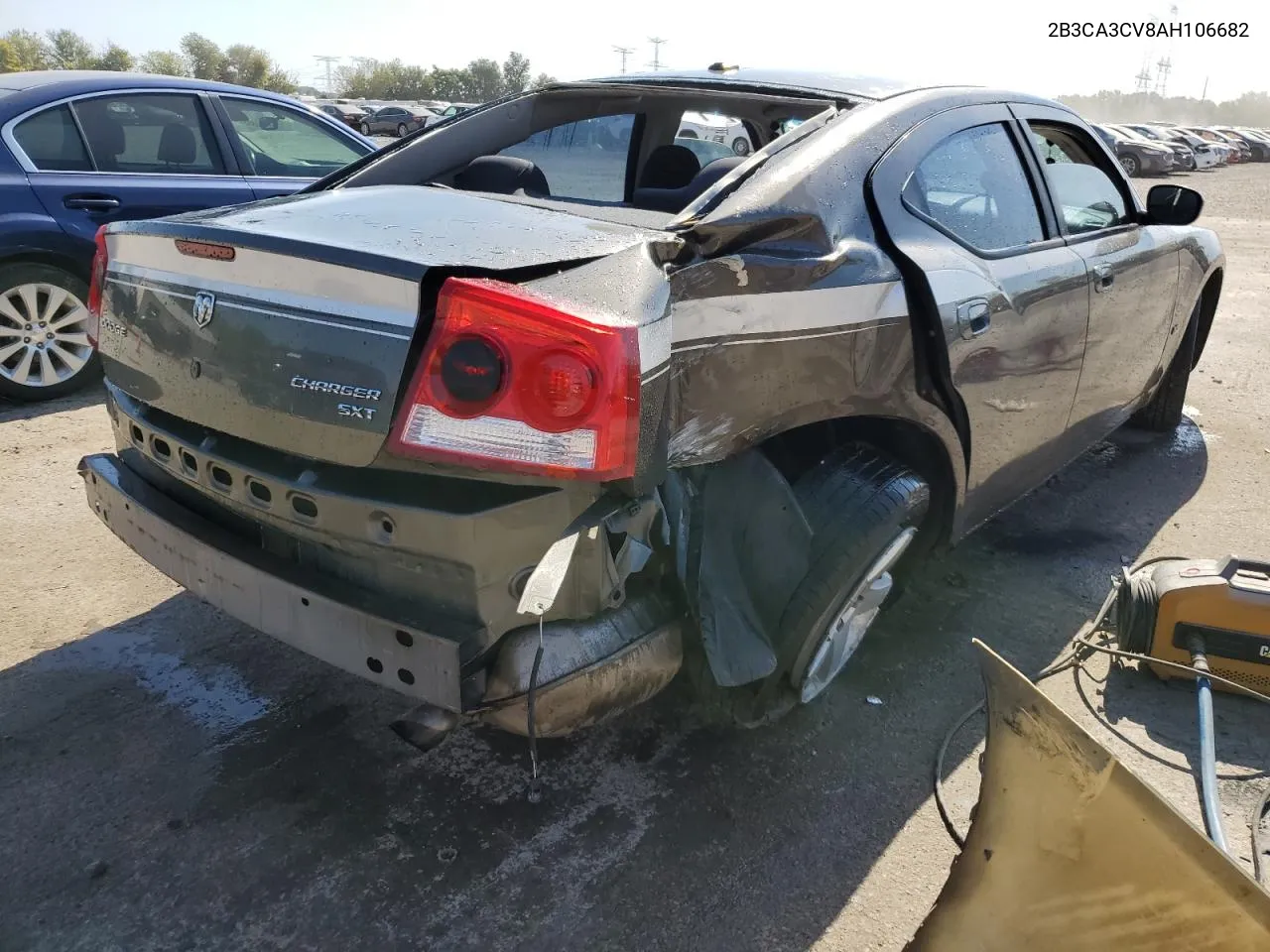 2010 Dodge Charger Sxt VIN: 2B3CA3CV8AH106682 Lot: 73697774