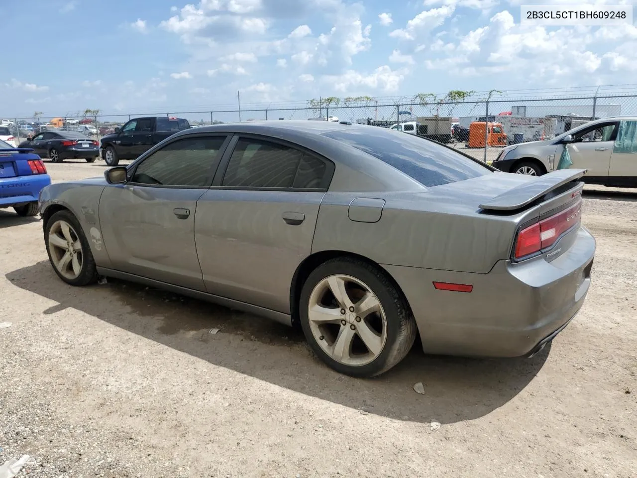 2B3CL5CT1BH609248 2011 Dodge Charger R/T