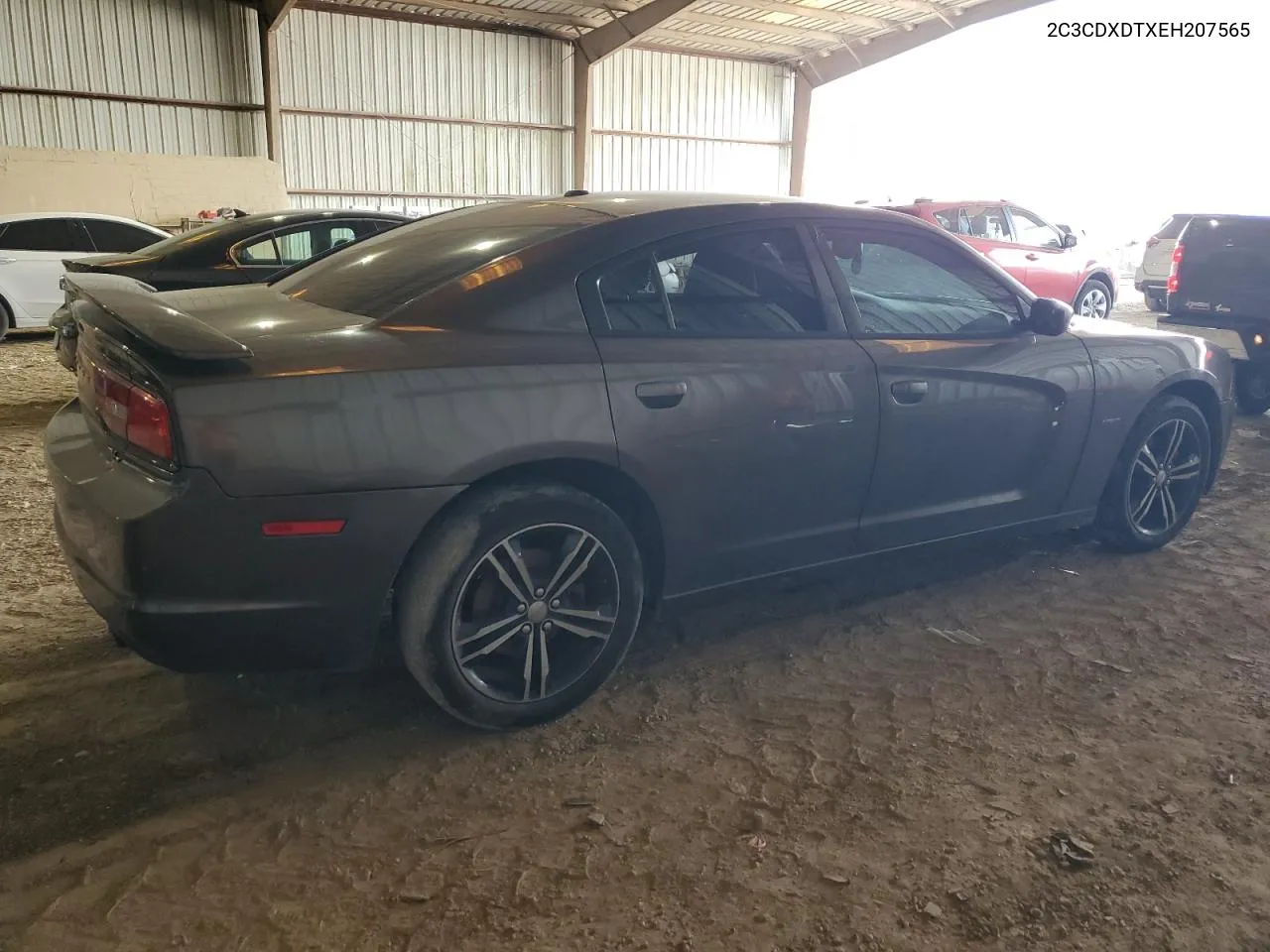 2C3CDXDTXEH207565 2014 Dodge Charger R/T