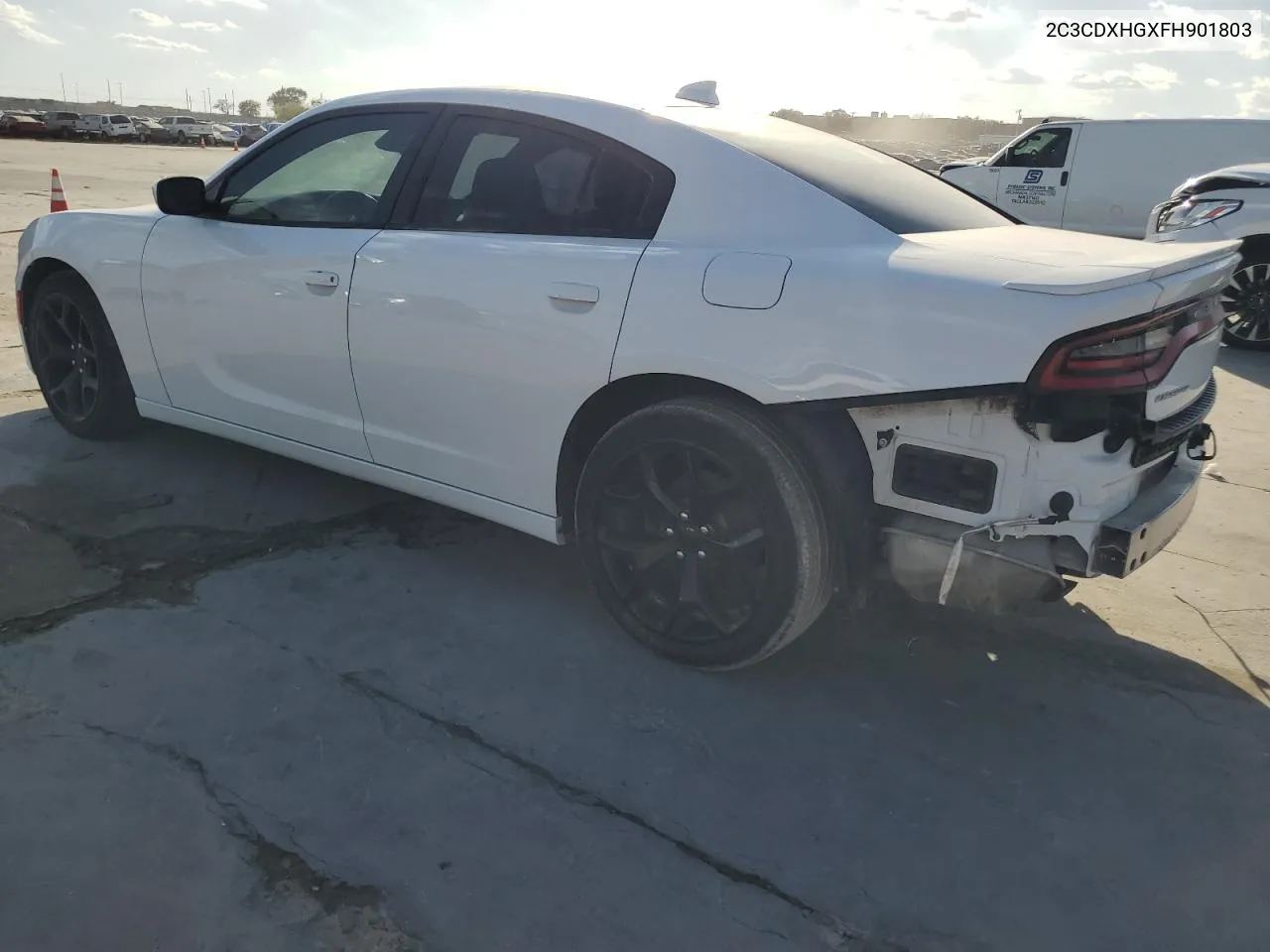 2C3CDXHGXFH901803 2015 Dodge Charger Sxt