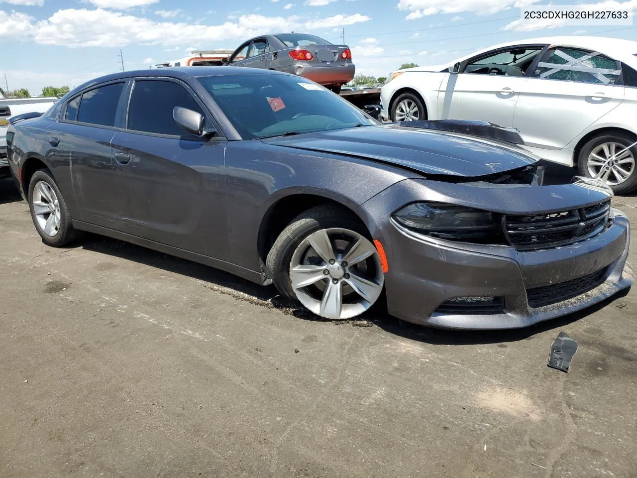 2C3CDXHG2GH227633 2016 Dodge Charger Sxt