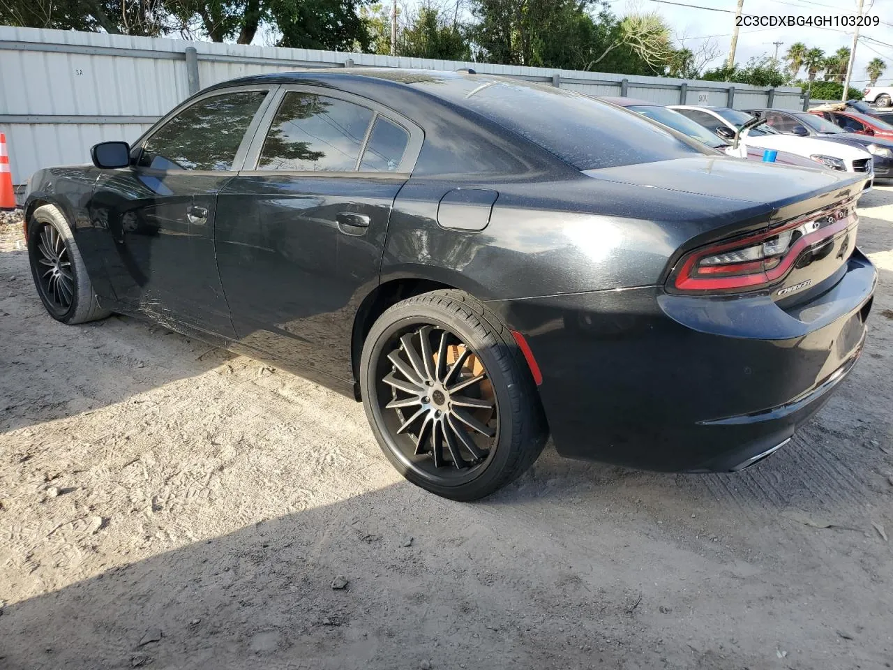 2C3CDXBG4GH103209 2016 Dodge Charger Se