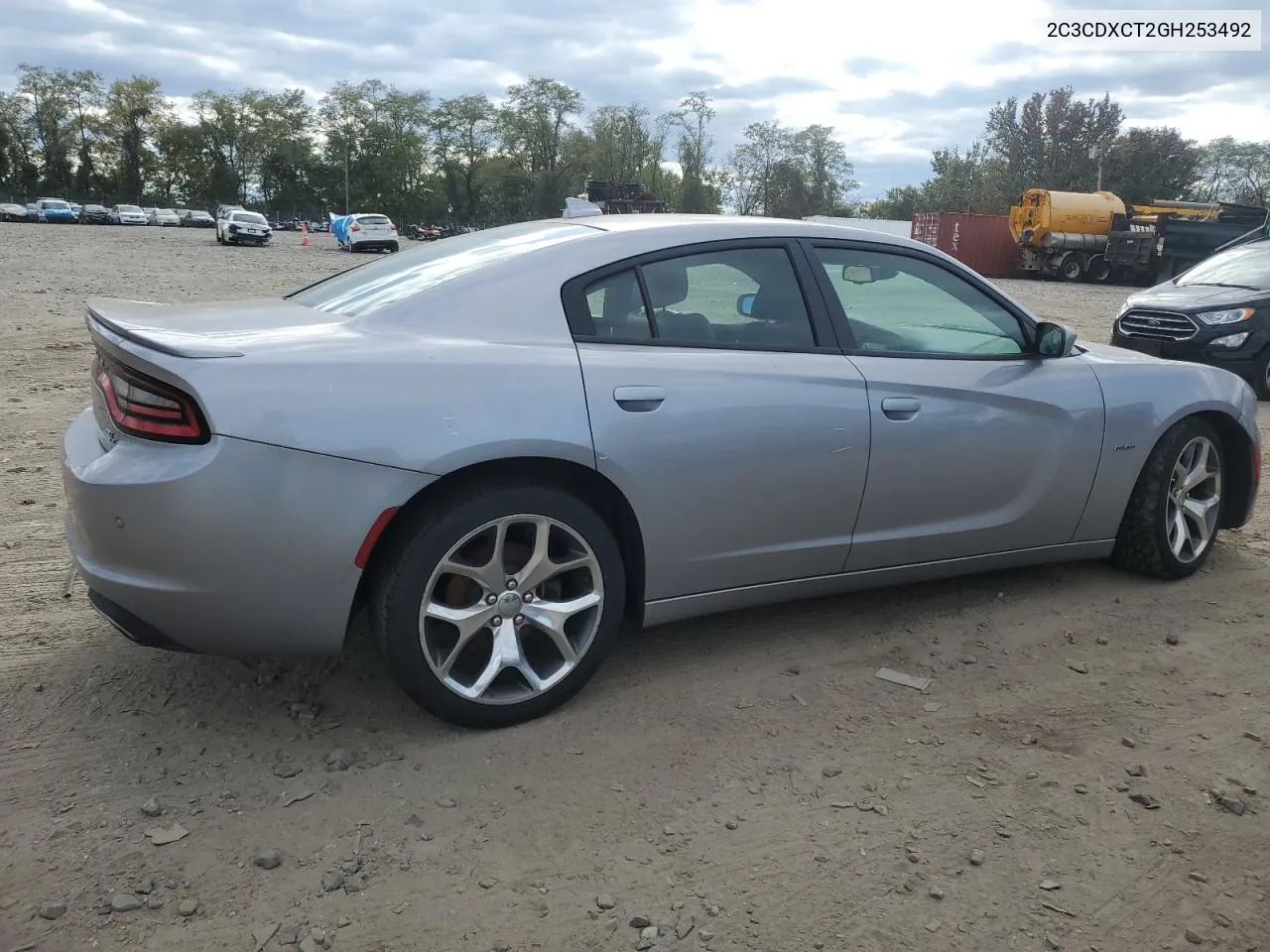 2016 Dodge Charger R/T VIN: 2C3CDXCT2GH253492 Lot: 72575374