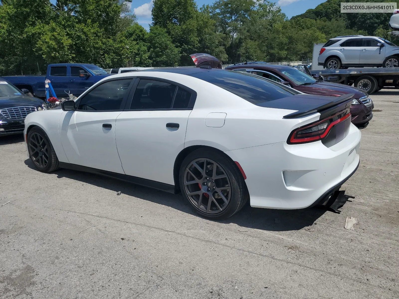 2017 Dodge Charger R/T 392 VIN: 2C3CDXGJ6HH541011 Lot: 67152164