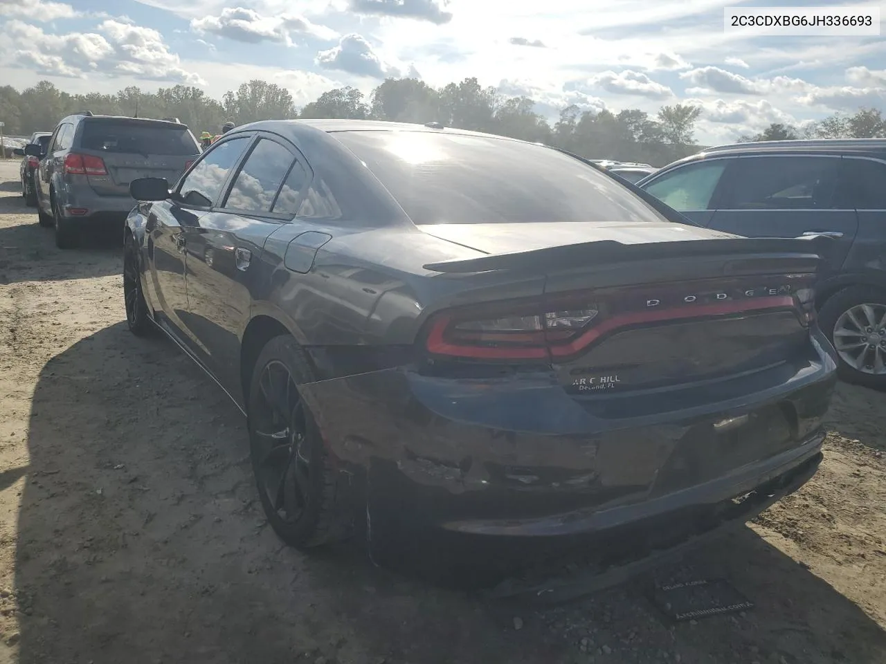 2C3CDXBG6JH336693 2018 Dodge Charger Sxt