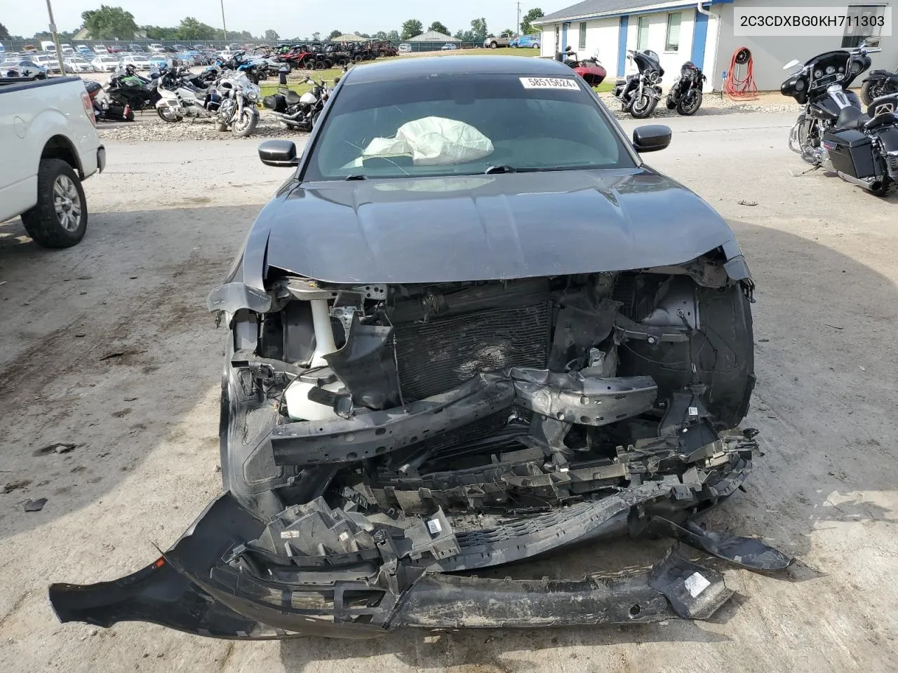 2C3CDXBG0KH711303 2019 Dodge Charger Sxt